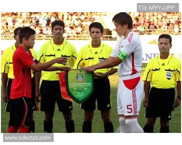 赛前足球礼仪的重要性与实践指南助力运动员展现风采 赛前足球礼仪的重要性与实践指南助力运动员展现风采